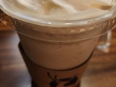 -瑞幸咖啡(外滩SOHO店)