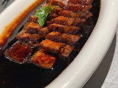 招牌焦糖黑叉烧-维园悦谱·海派家常菜(乌鲁木齐南路店)