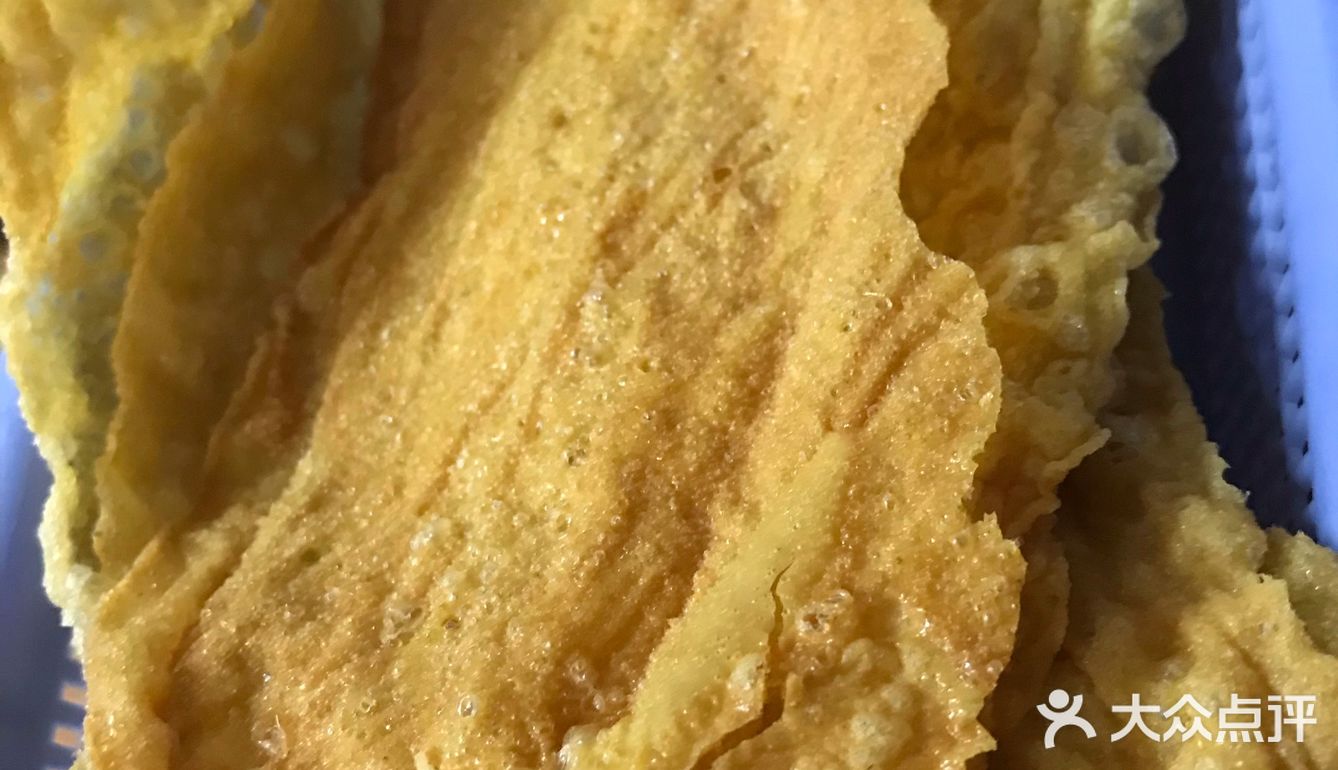 这家店话说是宝安最好吃的猪肚鸡所以就就来尝尝了