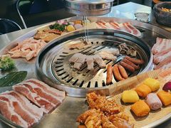-哈哈碳都·牛肋条无限自助烤肉(台江万达店)