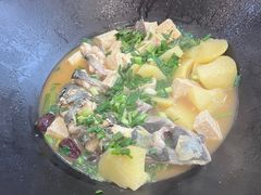 -老刘生态大鱼坊铁锅炖鱼(赛马场店)