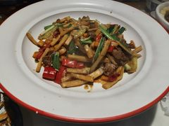 -小吴越·江浙融合菜(惠山万达广场店)