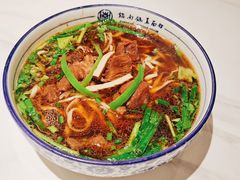 -镇南锅盖面馆(解放路店)