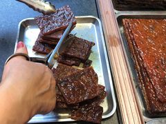 -香记肉干(官也街店)
