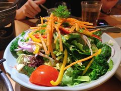 松山青芥醋沙律-Lia Cafe Bar Restaurant松山咖啡屋
