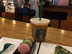 -星巴克(南宁民歌湖店)