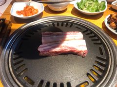 -唯成•韩国炭火烤肉 유성고기