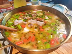 -自贡盐帮菜·玩辣餐厅(樱花园西街店)