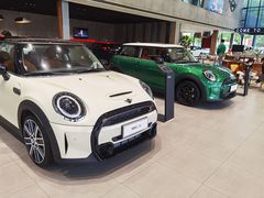 -上海普陀宝诚MINI4S店(红柳路店)