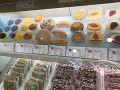 零售区-唐饼家(龙之梦购物中心虹口店)