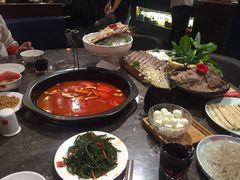 -佬土鹅肠火锅(解放路店)