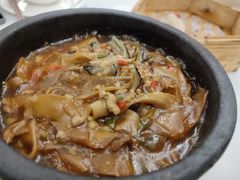 石锅海参煲-和乐喜宴海鲜酒家(骏荣广场店)