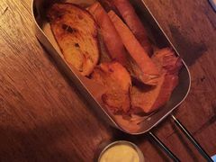 餐前面包-鹿萤季·营地小馆(皇后公园店)