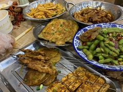 -江城燕子大排档(江汉路步行街店)