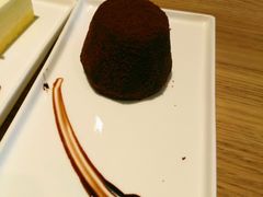 -必胜客(新中纬店)