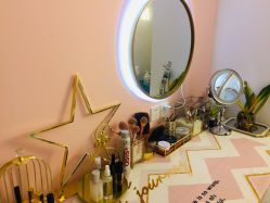 -Hi Beauty Skin 科技美肤中心