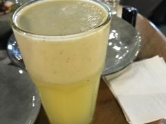 -Wagas沃歌斯(百盛优客店)