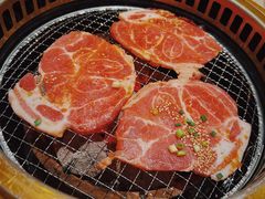 -蚂蚁洞·烤肉大营地(上海静安大悦城店)
