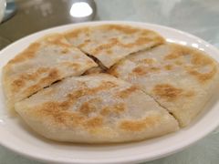 羊肉馅饼-那达慕蒙古风味酒楼