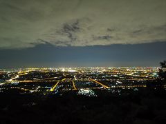 -鬼笑石后山停车场
