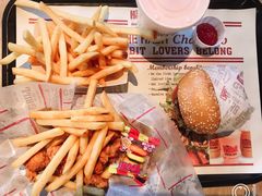-The Habit Burger Grill 哈比特汉堡(复兴soho店)