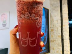 杨梅乌龙-茶力的小怪兽(梅林卓悦汇店)