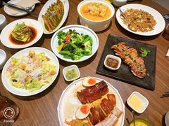 -港丽餐厅(正大店)