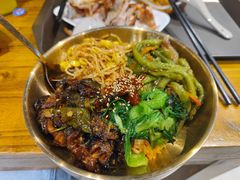 -聚合鑫东北熏酱熟食麻辣面(长阳店)