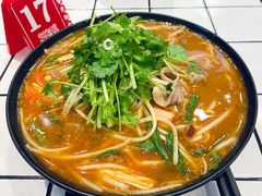 -肥汁米蘭香港米线(长宁来福士店)