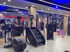 -阳光国际游泳培训基地