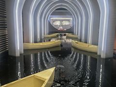 -涨巢·潮玩水疗局