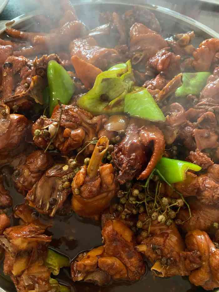 泰山花椒鸡-"朋友来吃过,眼睛冒着金星给我推荐,地方在.