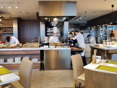 -都会尚膳·海鲜自助餐厅(重庆万豪酒店)