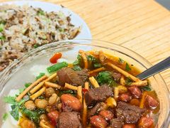 -嘉州叶婆婆钵钵鸡(建设路店)