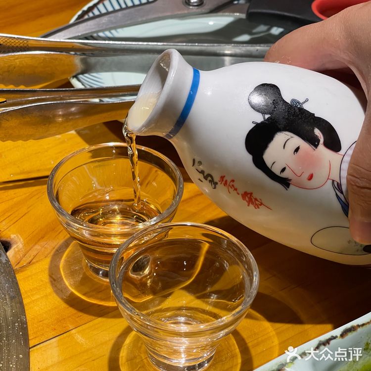 成都老牌日式烧肉丨实惠量大，和牛、五花、寿司好好吃😆