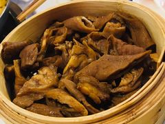 -赞花婆鲜兔辣卤火锅