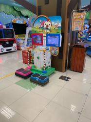 -莫莉幻想儿童乐园(武汉经开永旺店)