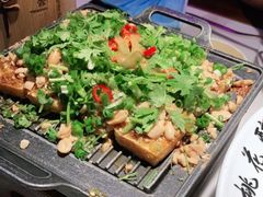 -今朝桃花醉川菜小酒馆(龙湖天街店)