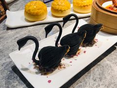黑天鹅榴莲酥-悦秀·高级粤菜