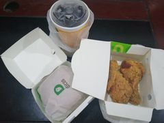 -德克士(龙阳广场店)