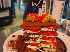 -W COLLECTIVE  DESSERT SHOP