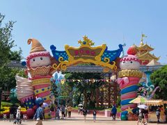 -七彩云南欢乐世界