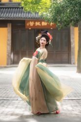 -苏州窝边小草摄影·汉服妆造跟拍(拙政园店)