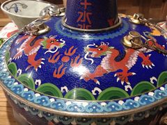 -毛辣果·贵州红酸汤牛肉火锅(西单店)