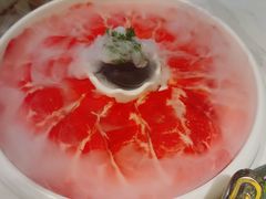-洪氏嗨捞·广东猪肚鸡·椰子鸡火锅(西咸万象城店)