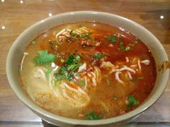 -亮亮面馆(经六路店)