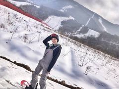 -鳌山滑雪度假区