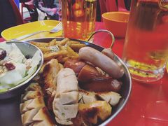 -BHC炸鸡(明洞总店)