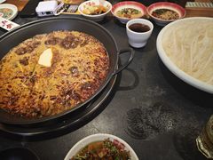 -沸炉重庆老火锅(军事博物馆店)