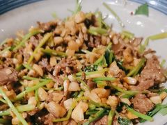 -萬家灯火·私房湘菜·22年老手艺(南岭大道店)